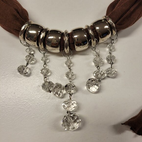 Dark Brown Pendant Scarf - Picture 4 of 5